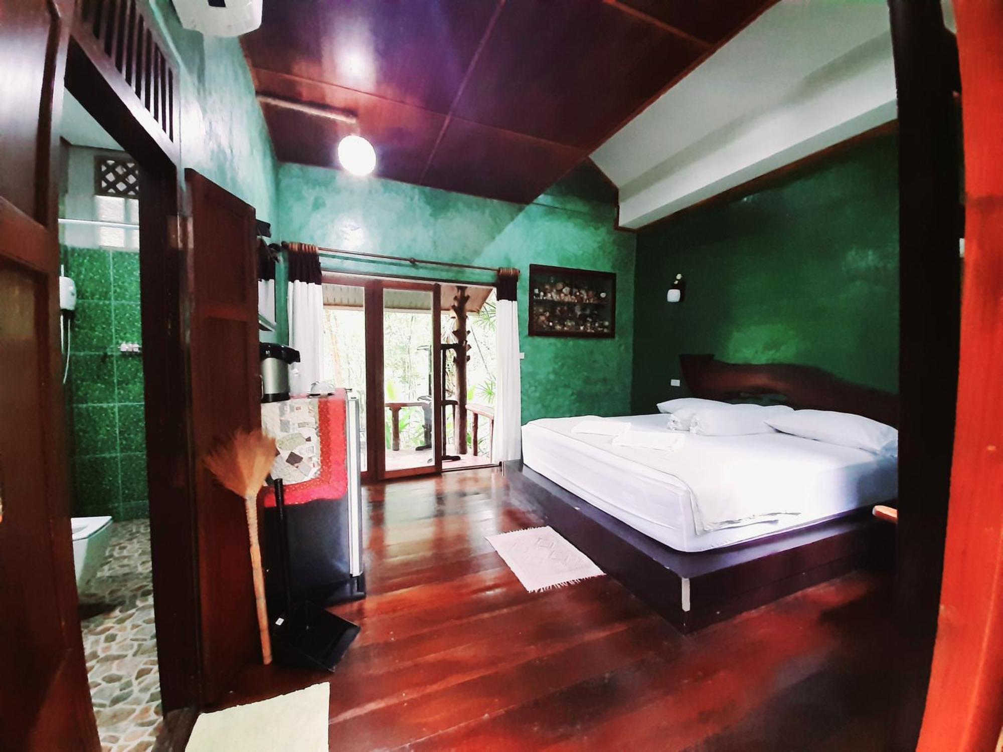 Tuaprodhome Khao Lak Room photo